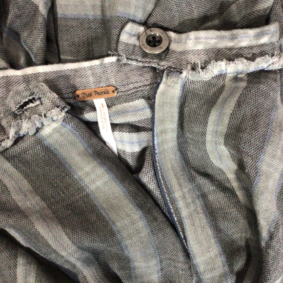 Free People Gray Plaid Skirt - Size 6 - Picture 6 of 8